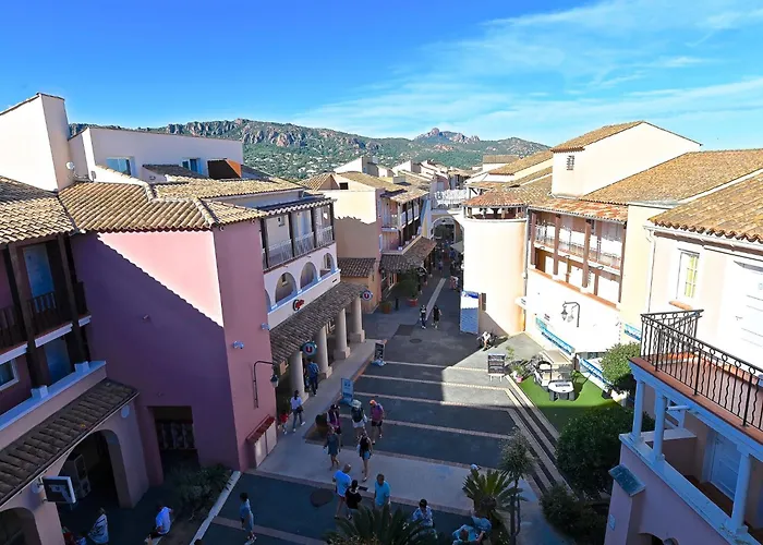 L'esquinade Fh 003 By Interhome *