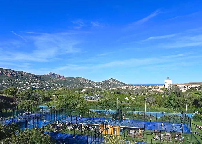 L'esquinade Fh 003 By Interhome