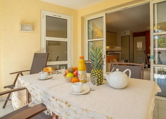 L'esquinade Fh 003 By Interhome Apartment